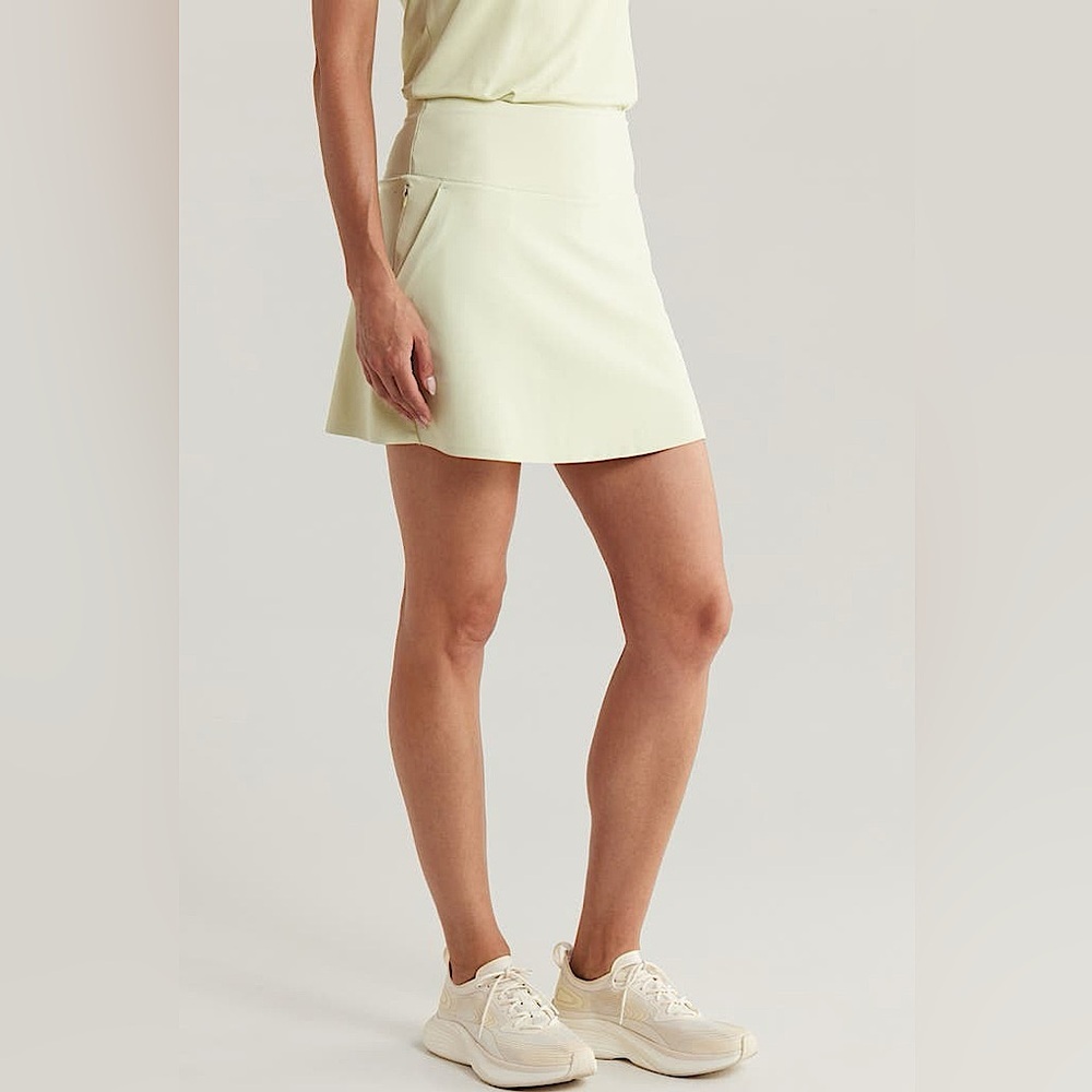 Rhône Course to‎ Court 16-Inch Performance Sport Short Skort, Lime Zest, Size S